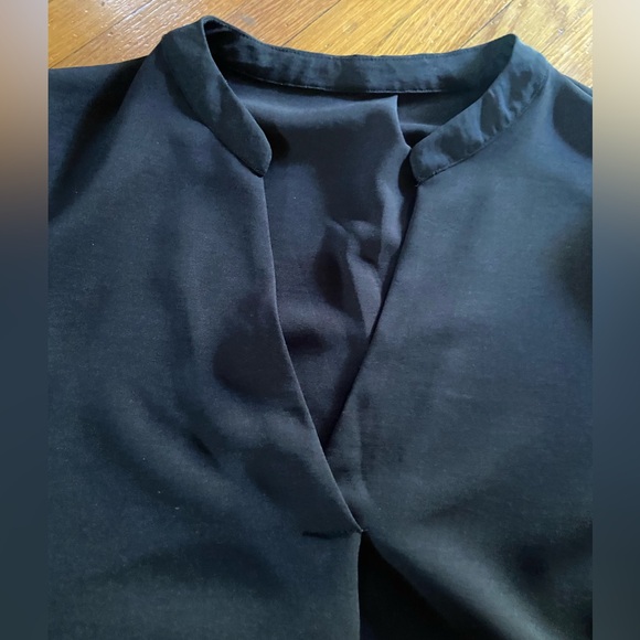 NWT black v neck dress - Picture 5 of 9